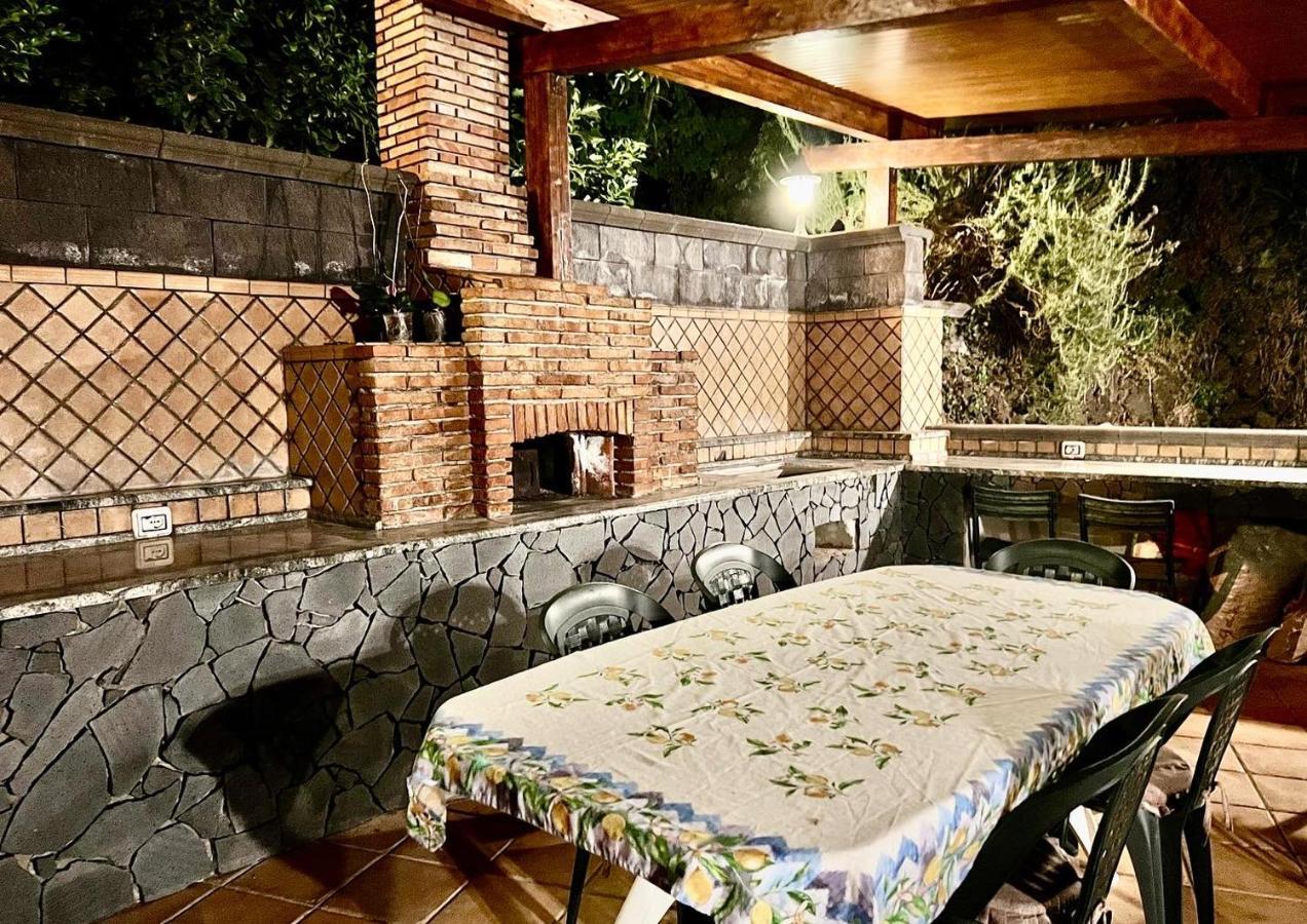 Villa Petra Sappa - Relax & Wellness Acireale Bagian luar foto